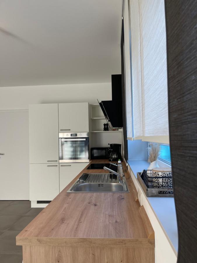 Barrierefreie Ferienwohnung In Winterscheid Nahe Koeln Bonn Bis 4 Personen Mit Netflix Und Mehr Ruppichteroth Buitenkant foto